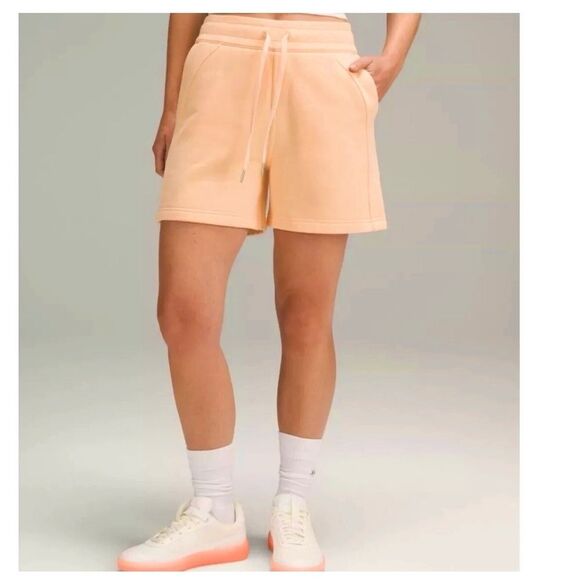 NWT New LULULEMON High Rise Scuba Shorts 5” PCHB Peach Bellini 6 - Picture 1 of 6